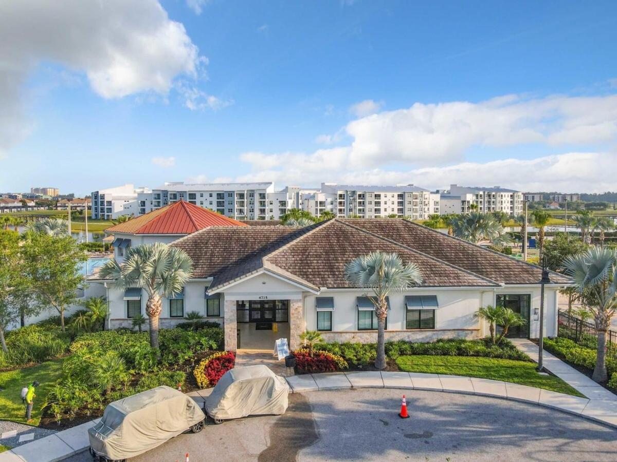 Terrific Thematic Lakeview 2B With 2 Clubhouses 基西米 外观 照片